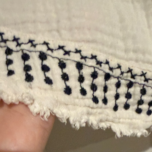 Johnny Was Black and White Embroidered Top - Picture 3 of 5